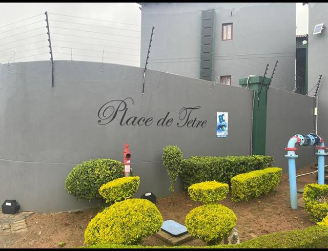 2 BEDROOM TOWNHOUSE FOR SALE IN HONEYDEW